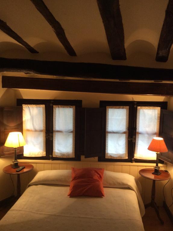 Hotel Pedrolas 2*